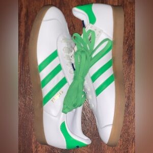 Adidas gazelle 3 stripe shoes